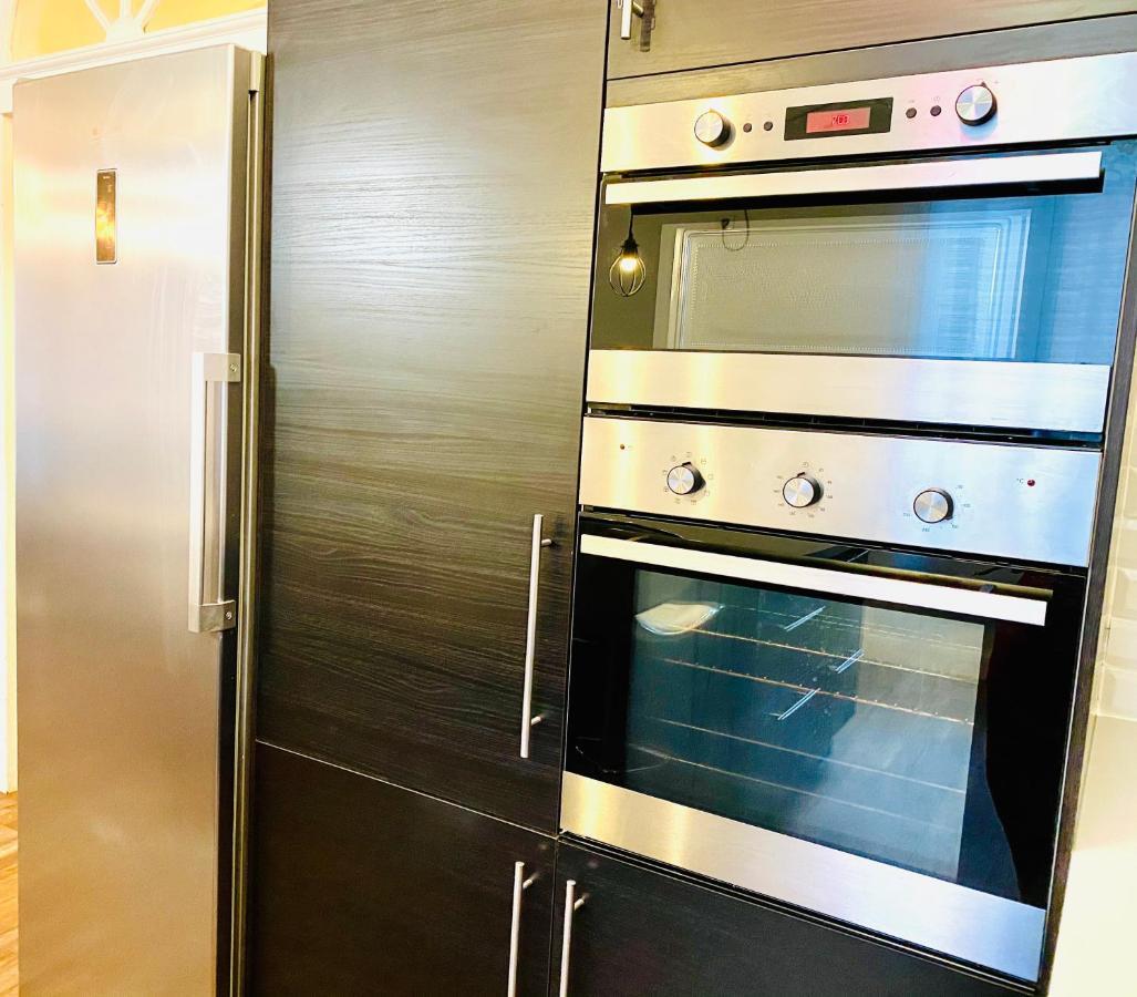 Sète Magnifique Appart 102 M2 Au Bord De L'Eau Hyper Centre מראה חיצוני תמונה